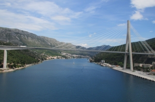 t_pic2 1285.jpg